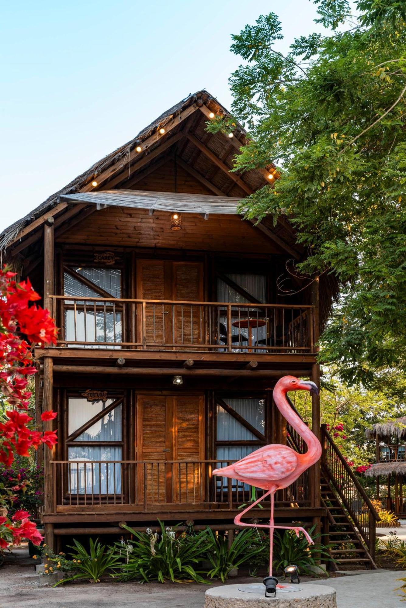 Hotel Isla Del Encanto Бару Экстерьер фото